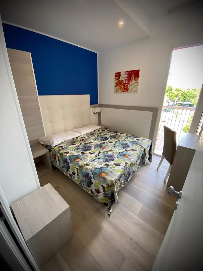Hotel D'Annunzio Lido di Jesolo 3*,  Italien