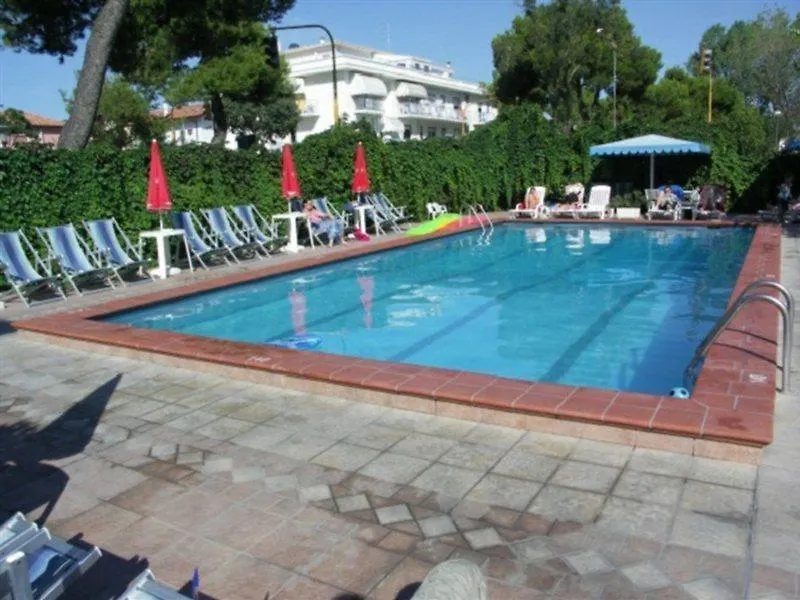 Hotel D'Annunzio Lido di Jesolo 3*,  Italien